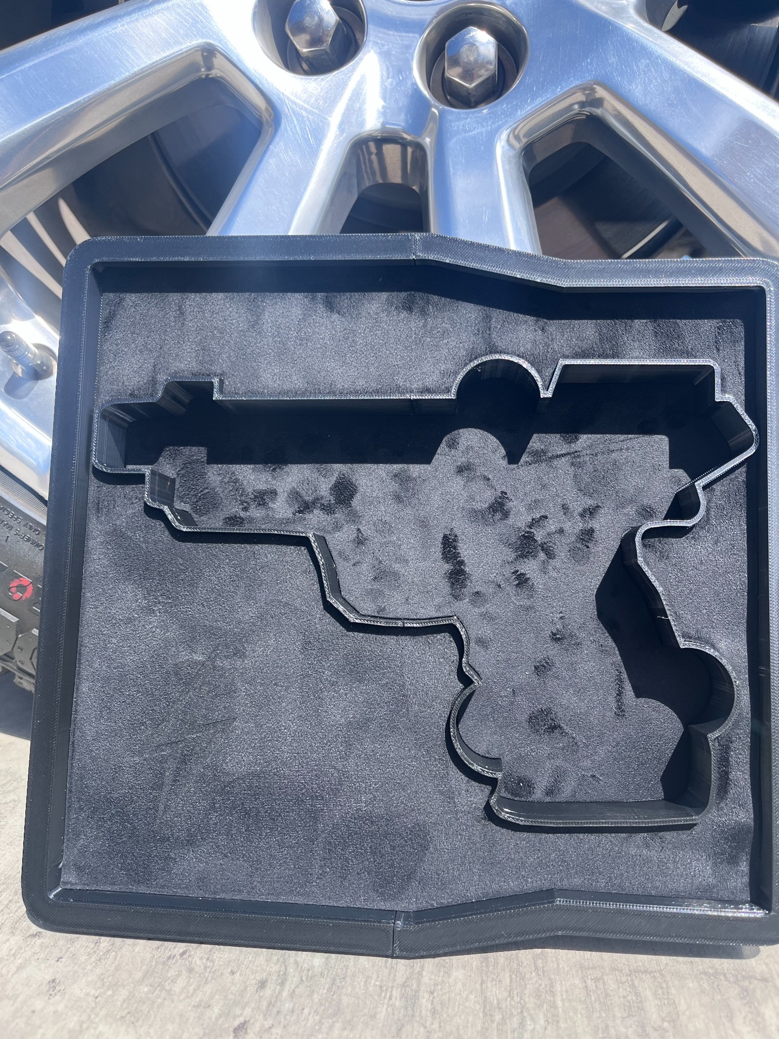 Smith & Wesson M&P9 Leupold Deltapoint Micro · 2018 F250
